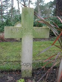 Brookwood Military Cemetery - Le Calvez, Isidor